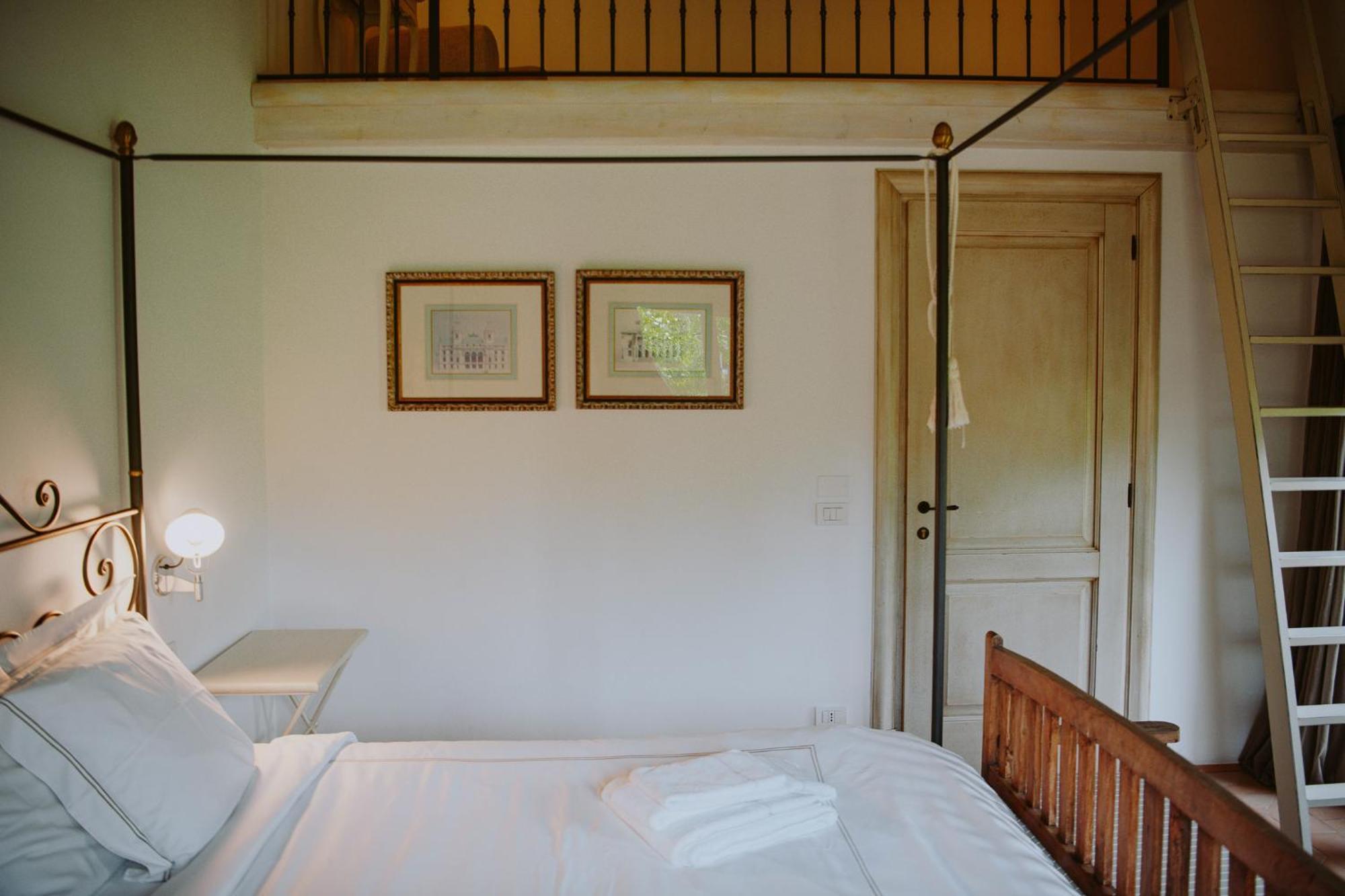 Relais De Charme Le Videlle Guest House Raffa Exterior foto